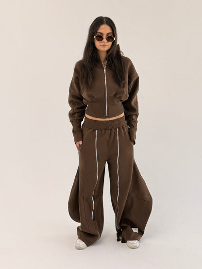 Zip up tracksuit- brown