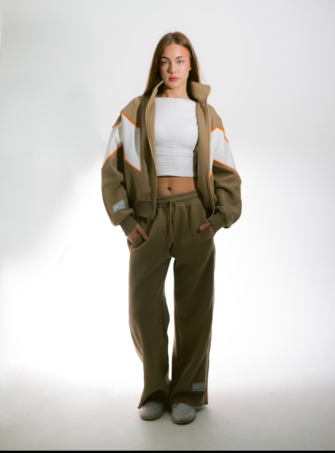 90’s Tracksuit- beige