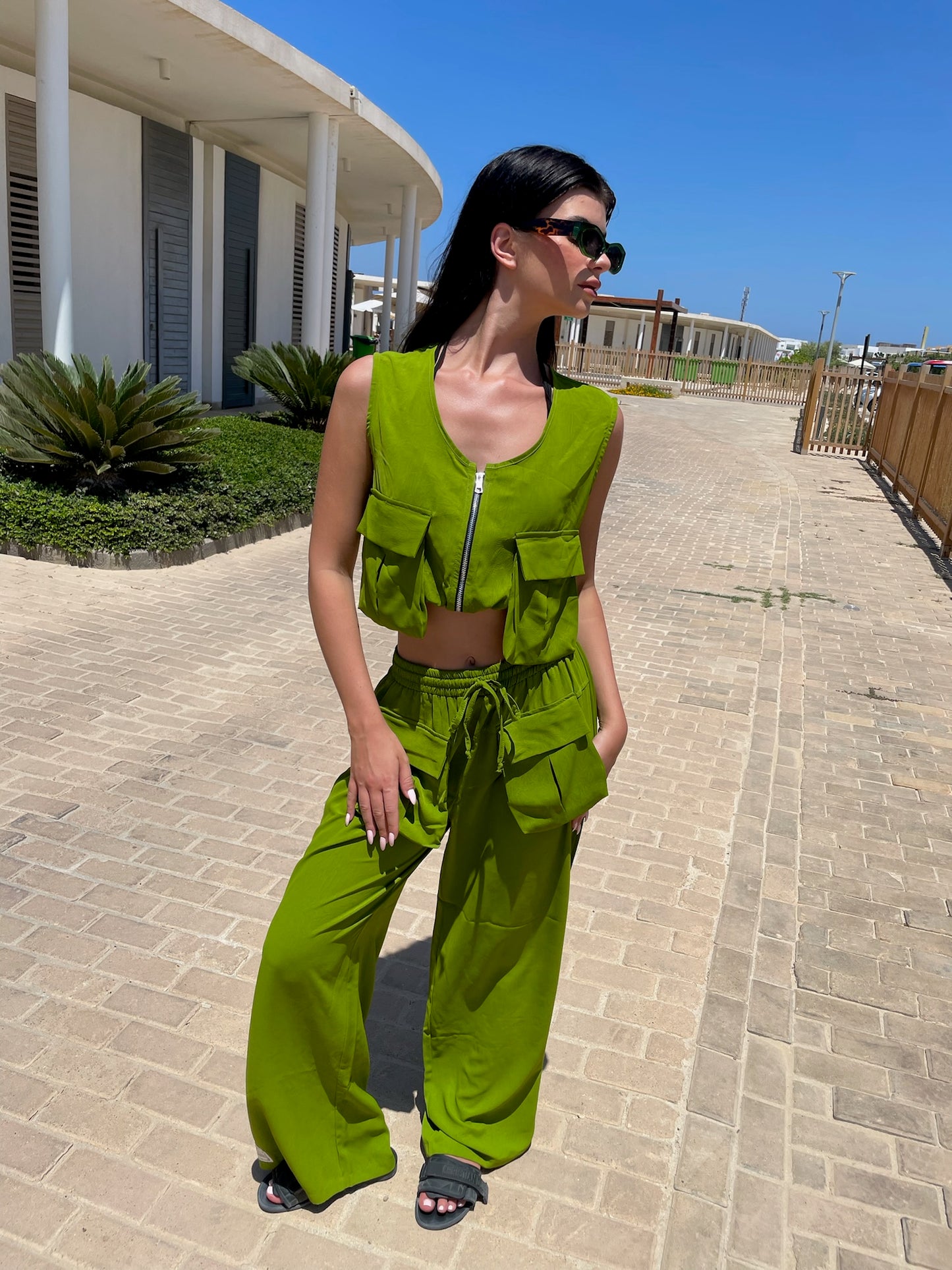 Green Pockets Vest/Pants Set