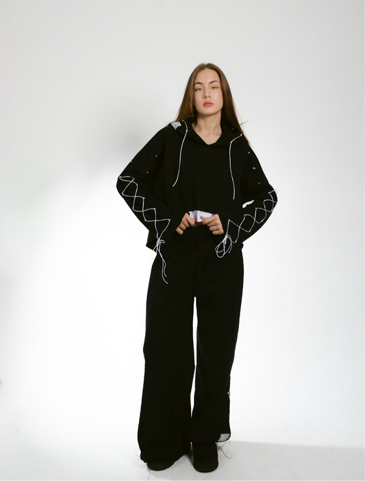 Entanglement tracksuit black