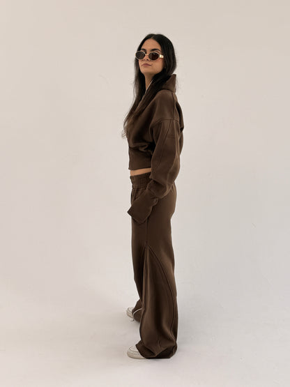 Zip up tracksuit- brown